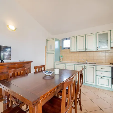 Isa-residence With Swimming-pool In Cala Girgolu, With Private Outdoor Area * Monte Petrosu